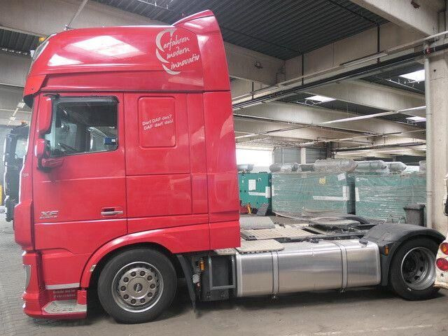 DAF XF 460, SSC, Retarder, Klima, VA+HA-Luftfederung - Tractor unit: picture 2 DAF XF 460, SSC, Retarder, Klima, VA+HA-Luftfederung - Tractor unit: picture 2