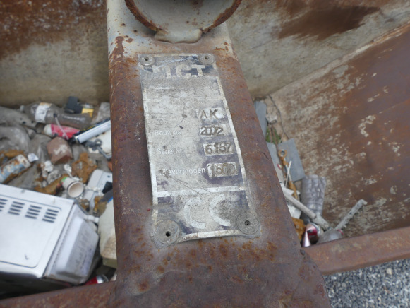 Bac de grue MCT AK - Attachment for Construction machinery: picture 3 Bac de grue MCT AK - Attachment for Construction machinery: picture 3