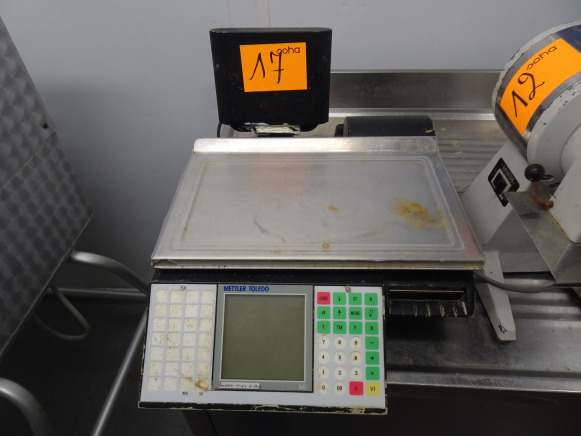 Balance, marque METTLER TOLEDO
type : SC-UZ
numéro : 29**09
max : 1Nce, marque METTLER TOLEDO
type : SC-UZ
numéro : 29**0 marque METTLER TOLEDO
type : SC-UZ
numérbmarqa Toledo
Type : Sc-Uz
Numéro : 2 - Food processing equipment: picture 1 Balance, marque METTLER TOLEDO
type : SC-UZ
numéro : 29**09
max : 1Nce, marque METTLER TOLEDO
type : SC-UZ
numéro : 29**0 marque METTLER TOLEDO
type : SC-UZ
numérbmarqa Toledo
Type : Sc-Uz
Numéro : 2 - Food processing equipment: picture 1