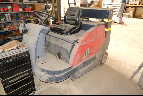 Balayeuse Hako-Jonas 1200 D - Industrial sweeper: picture 2 Balayeuse Hako-Jonas 1200 D - Industrial sweeper: picture 2