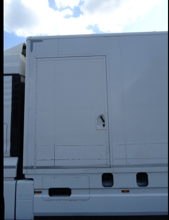 Camion MAN TGX26.400 (2009-731.695 km-VIN:WMA21XZZ7AW137860) - Box truck: picture 5 Camion MAN TGX26.400 (2009-731.695 km-VIN:WMA21XZZ7AW137860) - Box truck: picture 5