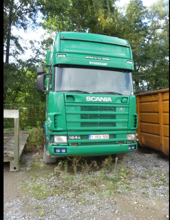 Camion porte container Scania 164 G (2002-900.000 km) - Hook lift truck: picture 1 Camion porte container Scania 164 G (2002-900.000 km) - Hook lift truck: picture 1