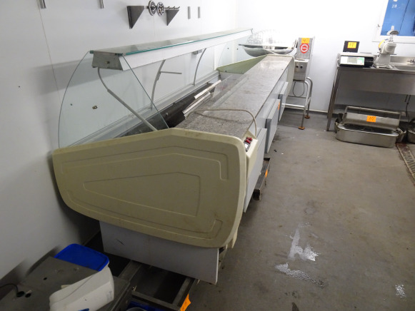 Comptoir frigo, marque ZOIN
modèle : Melody Y 300 Statico - bbianco
numéro : 5629/07
année : 2007
Toir frigo, marque ZOIN
modèle : Melody Y 300 Statico - bbianco
numéro : 5629/07
anné frigo, marque ZO - Food processing equipment: picture 3 Comptoir frigo, marque ZOIN
modèle : Melody Y 300 Statico - bbianco
numéro : 5629/07
année : 2007
Toir frigo, marque ZOIN
modèle : Melody Y 300 Statico - bbianco
numéro : 5629/07
anné frigo, marque ZO - Food processing equipment: picture 3