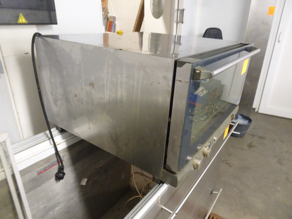 Four à air pulsé, marque UNOX
modèle : ELENA - à air pulsé, marque UNOX
modèle Ir pulsé, marque UNOfr pur E Unox
Modèle : Elena - Xft-183
Numéro - Food processing equipment: picture 3 Four à air pulsé, marque UNOX
modèle : ELENA - à air pulsé, marque UNOX
modèle Ir pulsé, marque UNOfr pur E Unox
Modèle : Elena - Xft-183
Numéro - Food processing equipment: picture 3