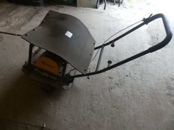 Plaque vibrante thermique Lumas VP100 - Vibratory plate: picture 3 Plaque vibrante thermique Lumas VP100 - Vibratory plate: picture 3