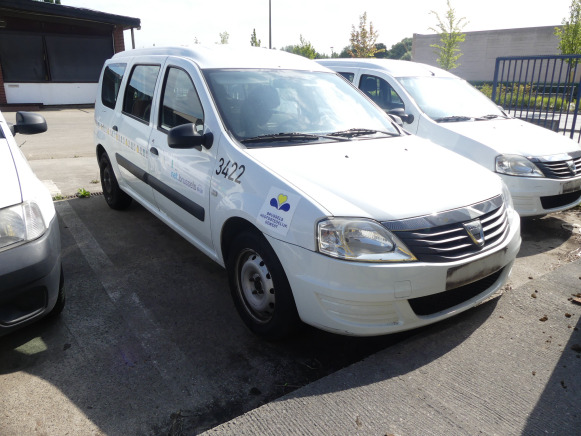 REF:3422 - Voiture Dacia Logan 1.5 DCI break (2012-184.407 km) - Combi van: picture 3 REF:3422 - Voiture Dacia Logan 1.5 DCI break (2012-184.407 km) - Combi van: picture 3