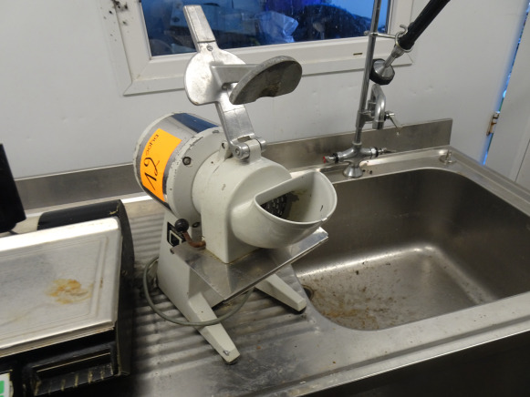 Râpe à fromage Santos - Food processing equipment: picture 1 Râpe à fromage Santos - Food processing equipment: picture 1