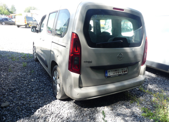 Voiture Opel Combo LIFE (2020-164.299 km-VIN:WOVECYHYLJ618520) - Combi van: picture 5 Voiture Opel Combo LIFE (2020-164.299 km-VIN:WOVECYHYLJ618520) - Combi van: picture 5