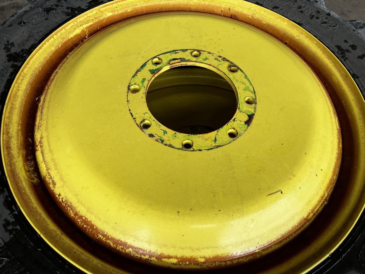 BKT 270/95R32 - Tire for Agricultural machinery: picture 5 BKT 270/95R32 - Tire for Agricultural machinery: picture 5