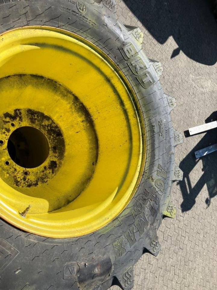 BKT 480/65R28 - Tire for Agricultural machinery: picture 4 BKT 480/65R28 - Tire for Agricultural machinery: picture 4