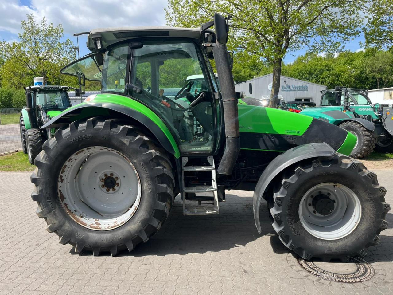 Deutz-Fahr Agrotron K 610 - Farm tractor: picture 3 Deutz-Fahr Agrotron K 610 - Farm tractor: picture 3