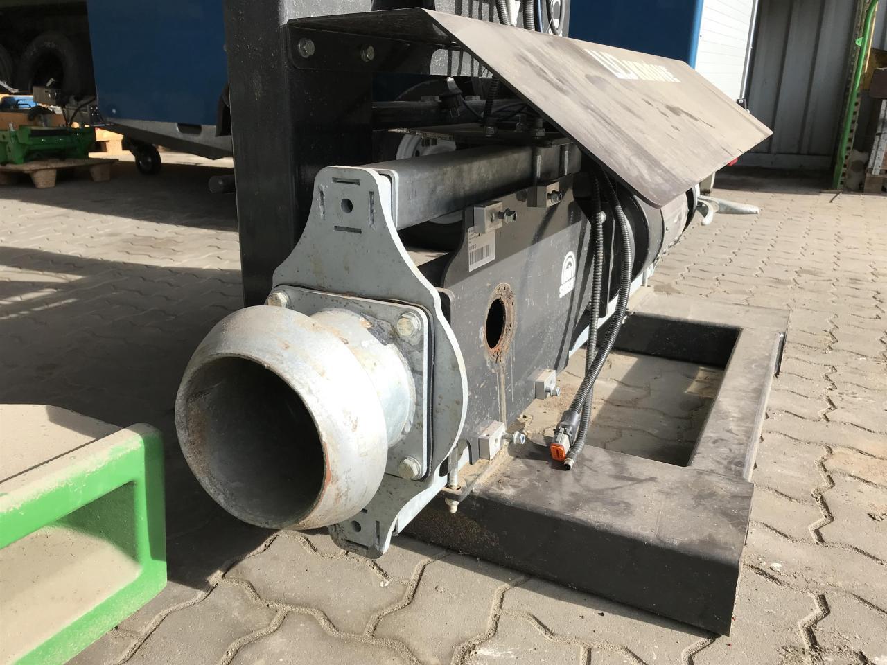 Fliegl NIR Station - Navigation system for Agricultural machinery: picture 5 Fliegl NIR Station - Navigation system for Agricultural machinery: picture 5