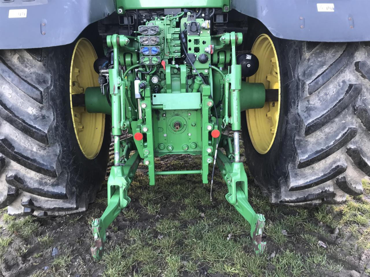 John Deere 7310R - Farm tractor: picture 5 John Deere 7310R - Farm tractor: picture 5