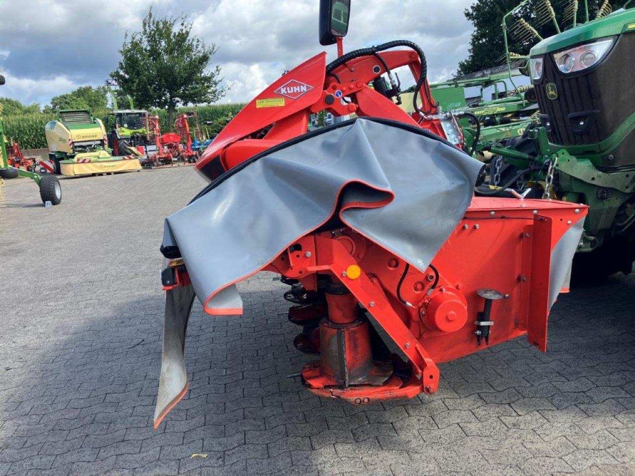 Kuhn FC9330D-RA - Mower: picture 4 Kuhn FC9330D-RA - Mower: picture 4