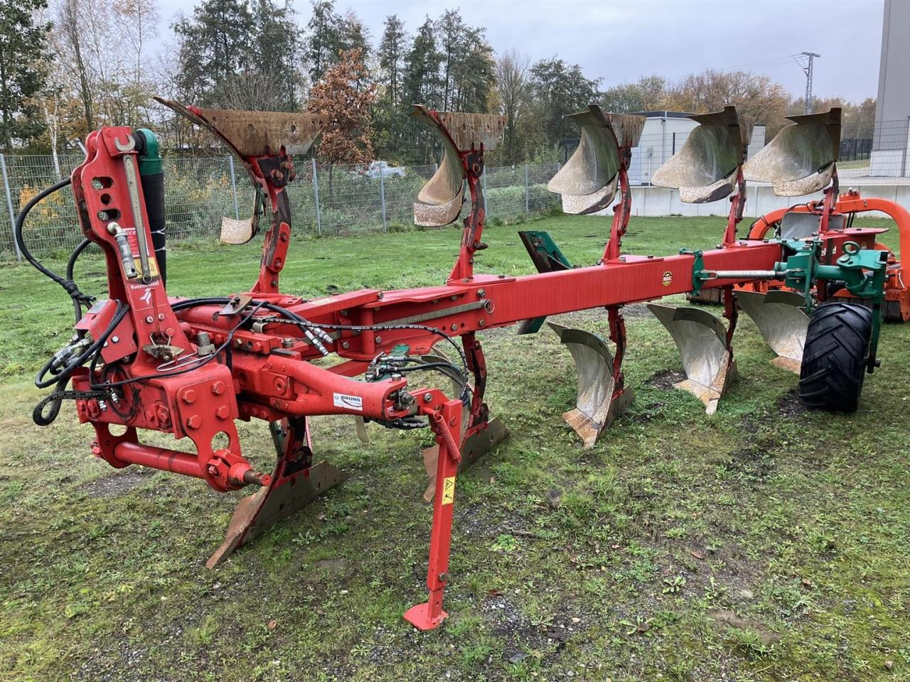 Kverneland LD 100-200-28 - Plow: picture 2 Kverneland LD 100-200-28 - Plow: picture 2