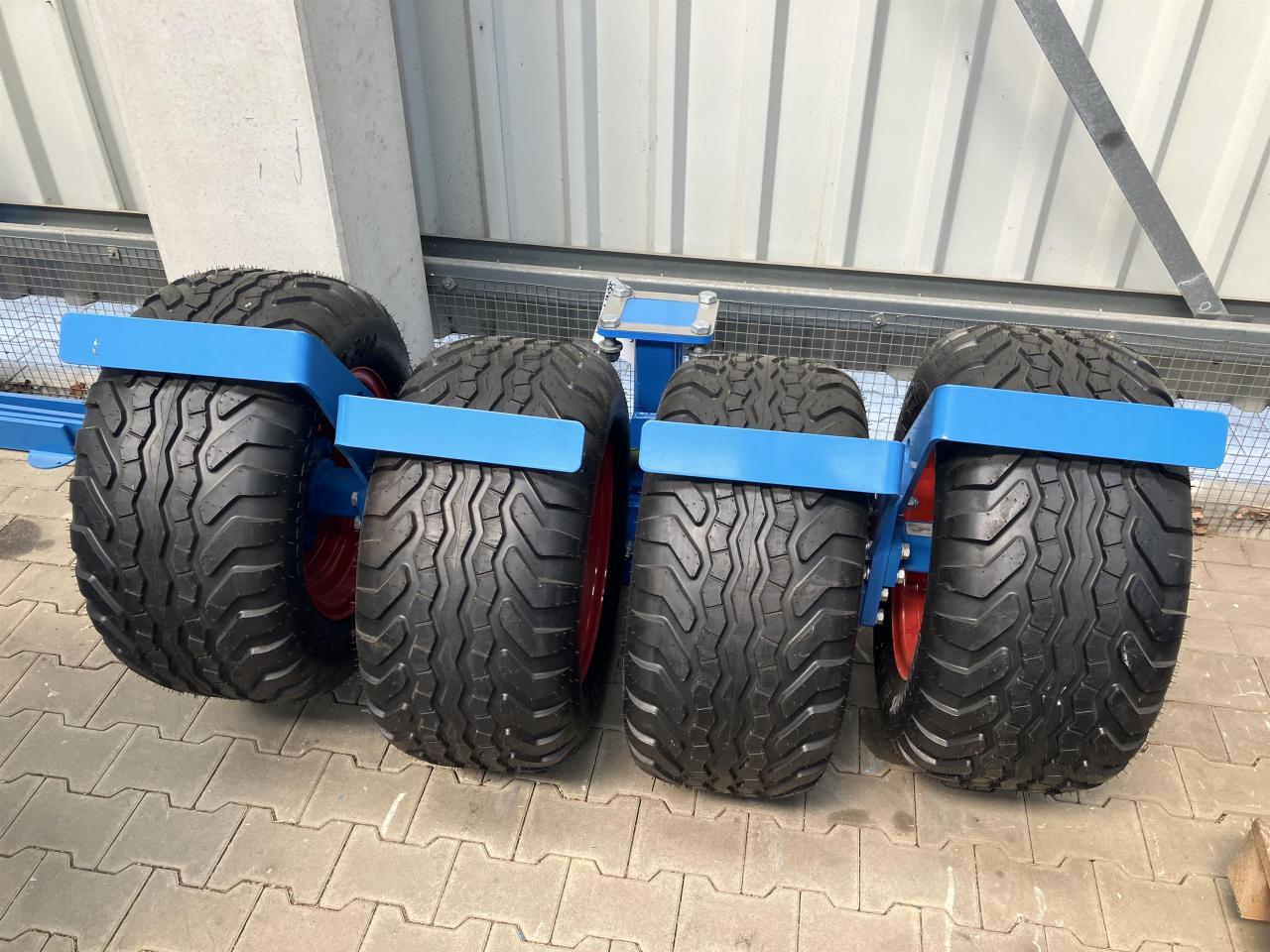 Farm roller Lemken 340/55 R16: picture 1