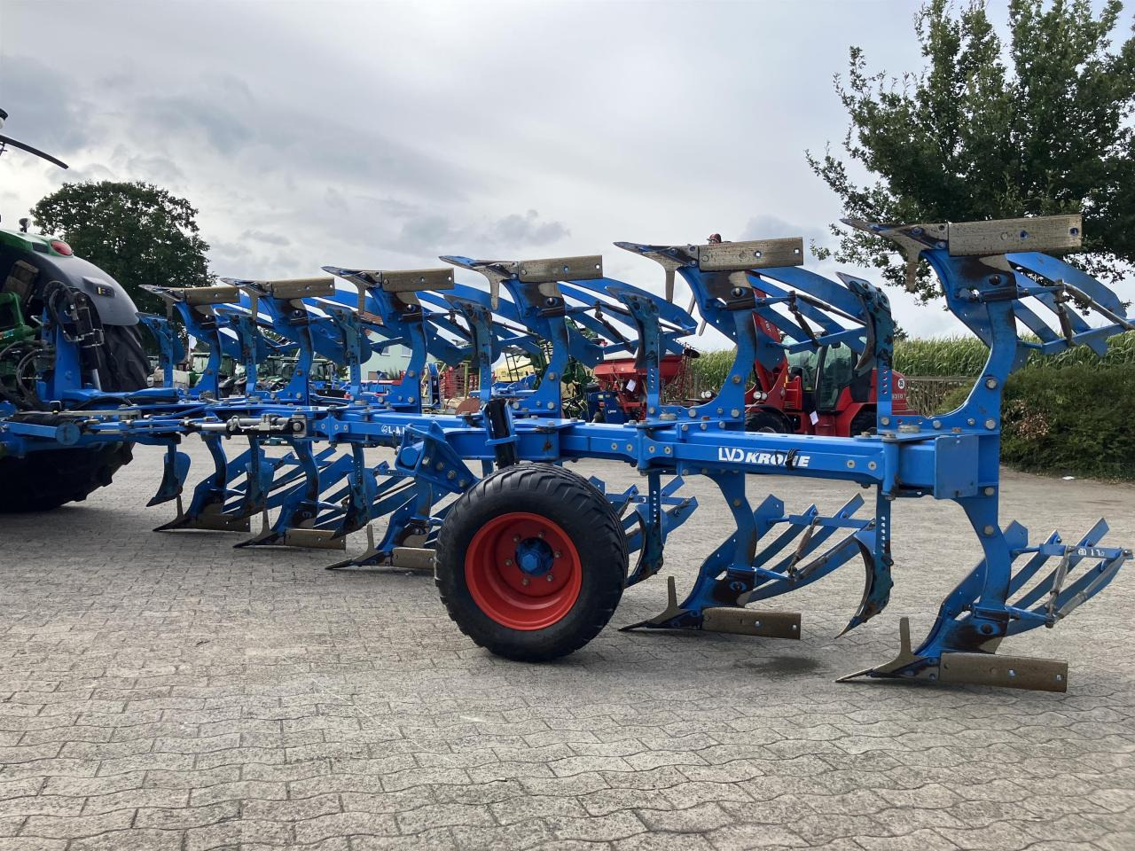 Lemken Juwel 8 MV 5+1 N 100 - Plow: picture 5 Lemken Juwel 8 MV 5+1 N 100 - Plow: picture 5