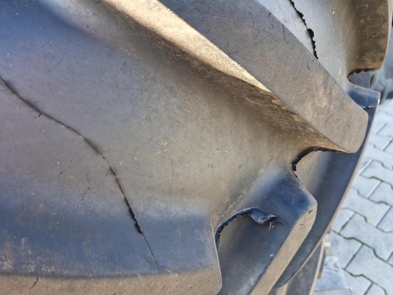 Michelin 480/70R38 - Tire for Agricultural machinery: picture 2 Michelin 480/70R38 - Tire for Agricultural machinery: picture 2