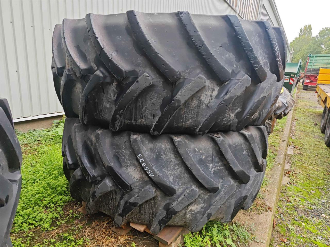 Mitas 600/65R34 - Tire for Agricultural machinery: picture 3 Mitas 600/65R34 - Tire for Agricultural machinery: picture 3