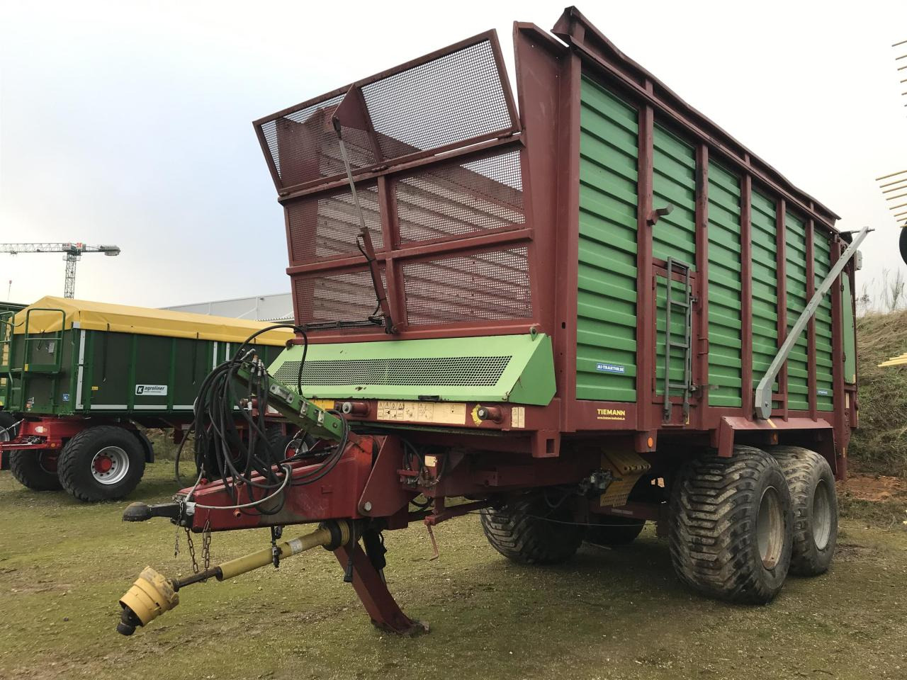 Strautmann Giga Trailer 1840 - Self-loading wagon: picture 2 Strautmann Giga Trailer 1840 - Self-loading wagon: picture 2