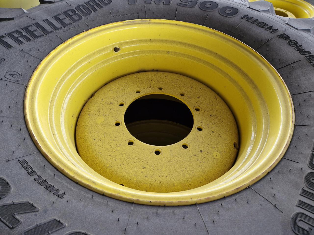 Trelleborg 600/70R30 - Tire for Agricultural machinery: picture 4 Trelleborg 600/70R30 - Tire for Agricultural machinery: picture 4