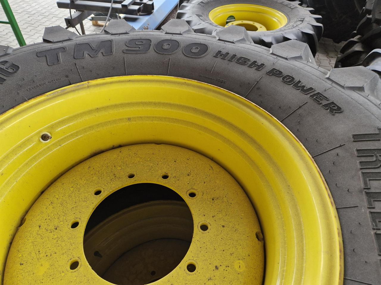 Trelleborg 600/70R30 - Tire for Agricultural machinery: picture 3 Trelleborg 600/70R30 - Tire for Agricultural machinery: picture 3