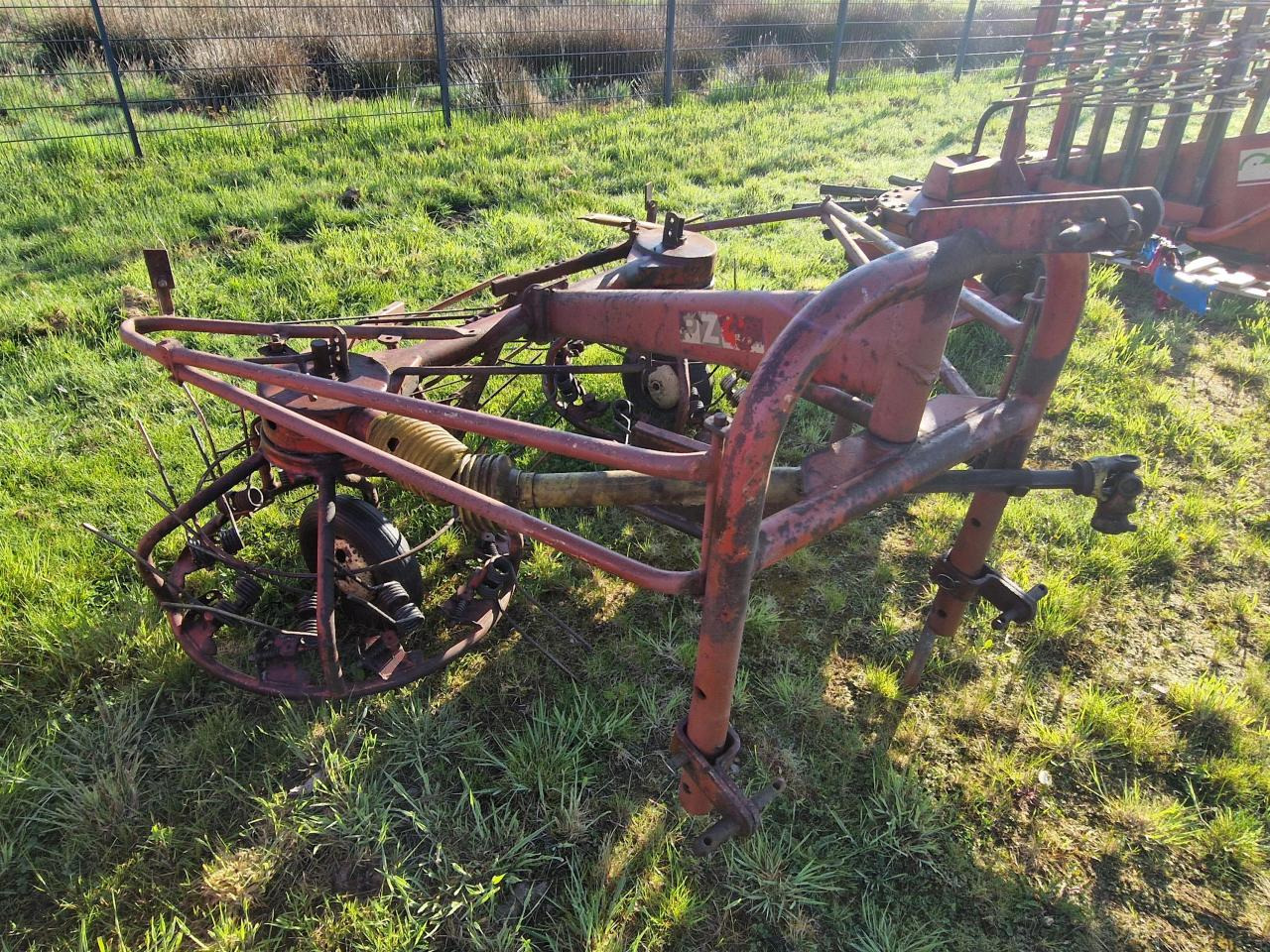 Zweegers Kombiheuer - Tedder/ Rake: picture 1 Zweegers Kombiheuer - Tedder/ Rake: picture 1