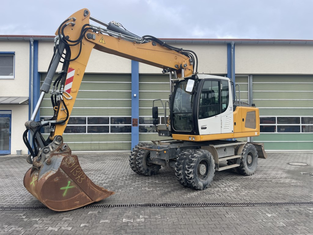 LIEBHERR A 918, Likufix SW 48 - Wheel excavator: picture 1 LIEBHERR A 918, Likufix SW 48 - Wheel excavator: picture 1