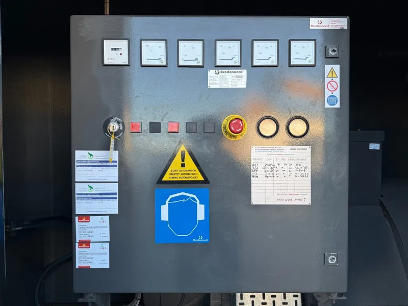 Cummins KTA 38 G2 1030 kVA Silent generatorset in 30 ft container ex noodstroom 208 hours - Generator set: picture 5 Cummins KTA 38 G2 1030 kVA Silent generatorset in 30 ft container ex noodstroom 208 hours - Generator set: picture 5