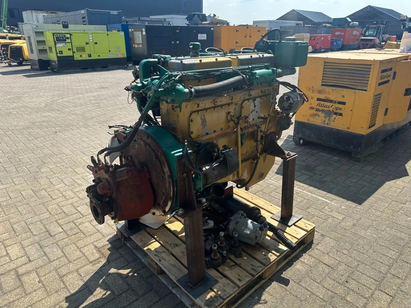 DAF 1160 Marine Diesel Motor met keerkoppeling 170 PK Engine - Engine: picture 4 DAF 1160 Marine Diesel Motor met keerkoppeling 170 PK Engine - Engine: picture 4
