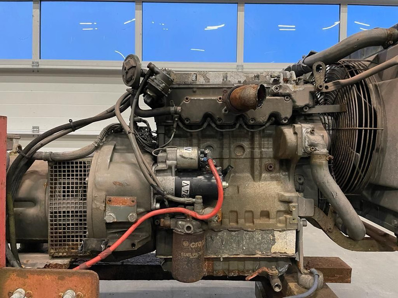 Deutz F4M 1008 SDMO 10 kVA generatorset - Generator set: picture 5 Deutz F4M 1008 SDMO 10 kVA generatorset - Generator set: picture 5