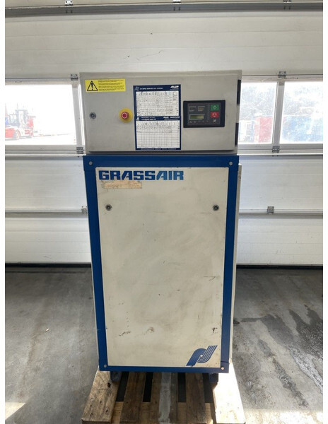 Grassair WIS11.7 4 kW 550 L / min 7 Bar watergesmeerde schroefcompressor - Air compressor: picture 1 Grassair WIS11.7 4 kW 550 L / min 7 Bar watergesmeerde schroefcompressor - Air compressor: picture 1