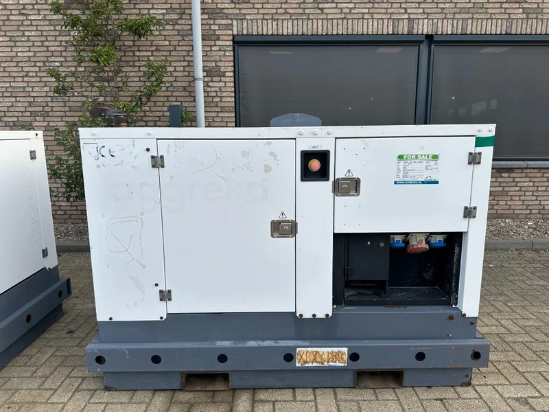 Iveco FPT F32 AM1A Leroy Somer 32 kVA Silent generatorset 667 hours ! - Generator set: picture 1 Iveco FPT F32 AM1A Leroy Somer 32 kVA Silent generatorset 667 hours ! - Generator set: picture 1