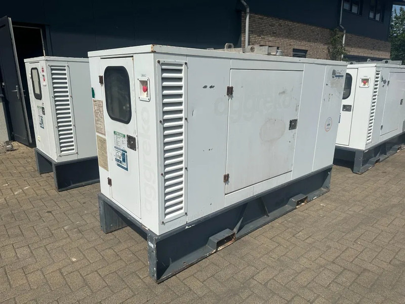 Iveco FPT NEF45 SM1A.A004 Stamford 60 kVA Silent Rental generatorset - Generator set: picture 5 Iveco FPT NEF45 SM1A.A004 Stamford 60 kVA Silent Rental generatorset - Generator set: picture 5