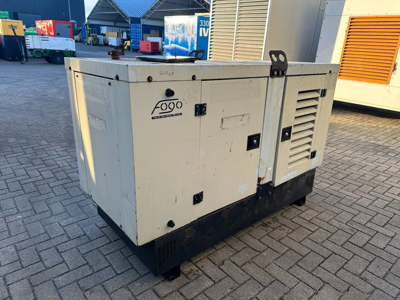 Mitsubishi S4Q Fogo Mecc Alte Spa 20 kVA Silent generatorset - Generator set: picture 2 Mitsubishi S4Q Fogo Mecc Alte Spa 20 kVA Silent generatorset - Generator set: picture 2