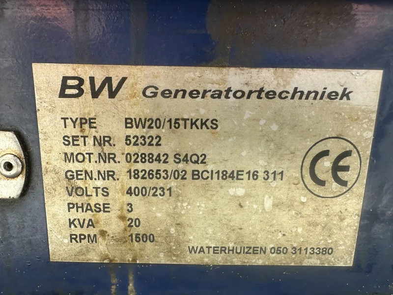 Mitsubishi S4Q2 Stamford 20 kVA marine generatorset - Generator set: picture 4 Mitsubishi S4Q2 Stamford 20 kVA marine generatorset - Generator set: picture 4