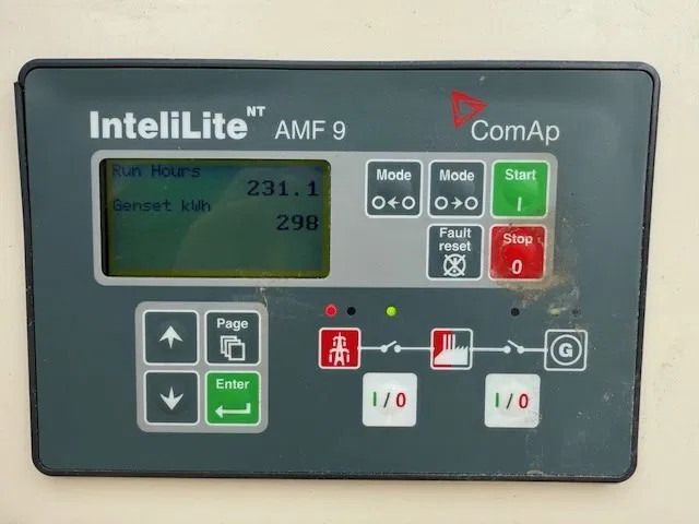 Perkins 1103A-33G 33 kVA Silent generatorset as New ! 231 hours ! - Generator set: picture 5 Perkins 1103A-33G 33 kVA Silent generatorset as New ! 231 hours ! - Generator set: picture 5