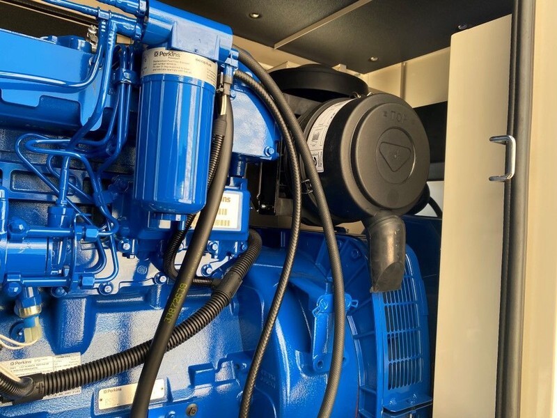 Perkins 1104A-44T FG Wilson 88 kVA Supersilent generatorset New ! - Generator set: picture 5 Perkins 1104A-44T FG Wilson 88 kVA Supersilent generatorset New ! - Generator set: picture 5