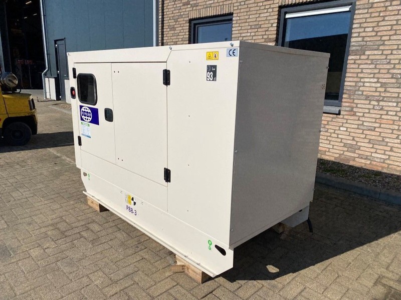 Perkins 1104A-44T FG Wilson 88 kVA Supersilent generatorset New ! - Generator set: picture 3 Perkins 1104A-44T FG Wilson 88 kVA Supersilent generatorset New ! - Generator set: picture 3