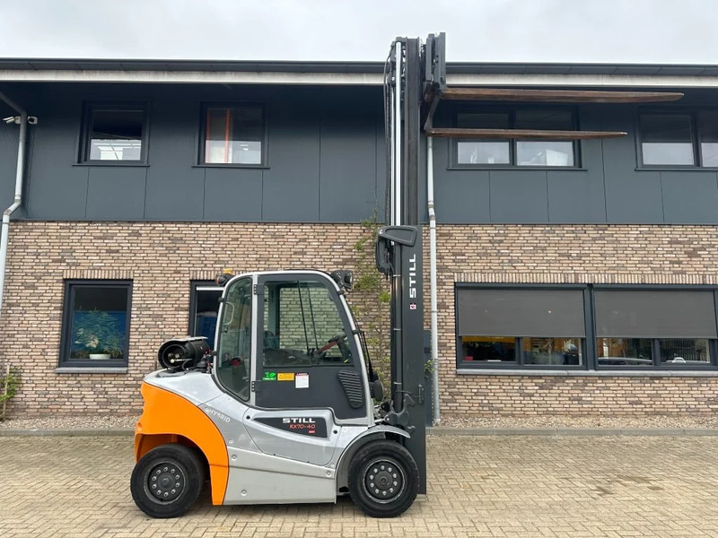 Still RX 70-40 Duplex Sideshift 4 ton LPG Heftruck 2016 - LPG forklift: picture 4 Still RX 70-40 Duplex Sideshift 4 ton LPG Heftruck 2016 - LPG forklift: picture 4