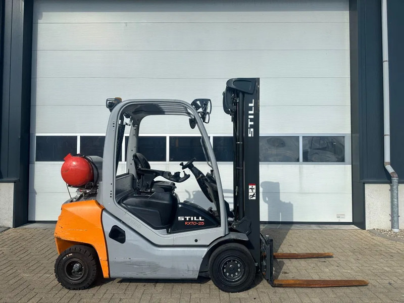 Still RX70-25 T 2.5 ton Duplex Sideshift LPG Heftruck 2020 - LPG forklift: picture 2 Still RX70-25 T 2.5 ton Duplex Sideshift LPG Heftruck 2020 - LPG forklift: picture 2