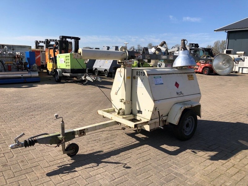 Terex Kubota Leroy Somer 7 kVA lichtmast aggregaat light tower - Lighting tower: picture 4 Terex Kubota Leroy Somer 7 kVA lichtmast aggregaat light tower - Lighting tower: picture 4