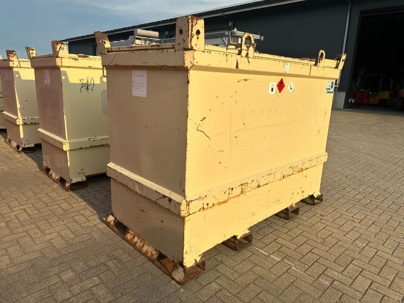 Tolsma Kiwa IBC 3000 liter Dieseltank Milieutank - Storage tank: picture 4 Tolsma Kiwa IBC 3000 liter Dieseltank Milieutank - Storage tank: picture 4