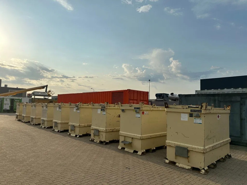 Tolsma Kiwa IBC 3000 liter Dieseltank Milieutank - Storage tank: picture 2 Tolsma Kiwa IBC 3000 liter Dieseltank Milieutank - Storage tank: picture 2