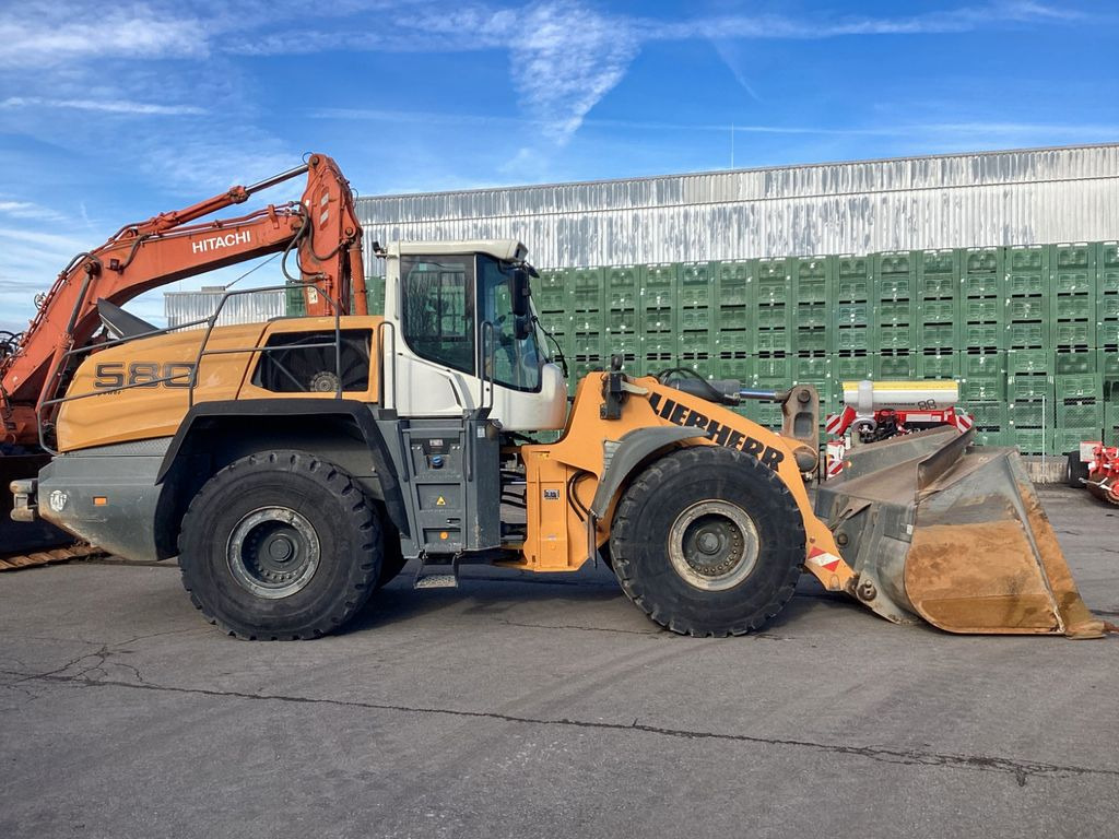 Liebherr L580 Xpower IV Zentralschmierung 5,4 kubik Schau - Wheel loader: picture 3 Liebherr L580 Xpower IV Zentralschmierung 5,4 kubik Schau - Wheel loader: picture 3