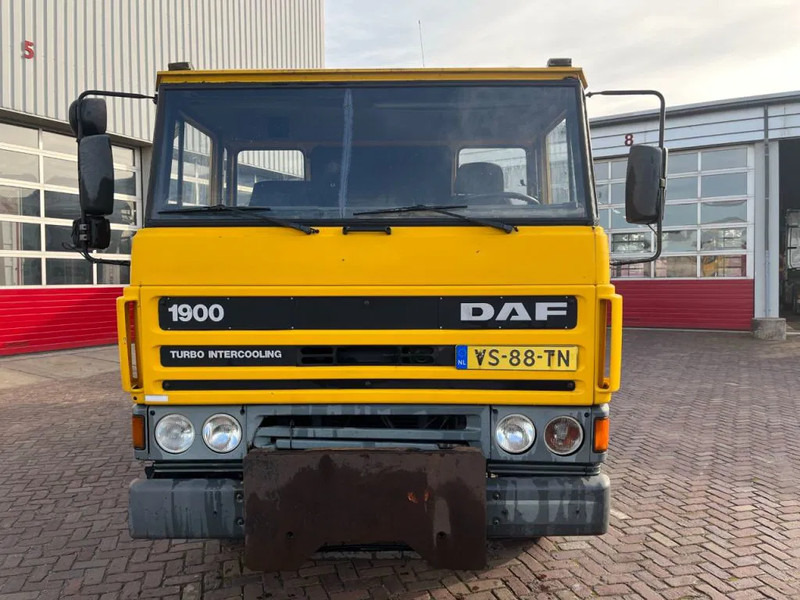 DAF 1900 F HAAKARM - Container transporter/ Swap body truck: picture 2 DAF 1900 F HAAKARM - Container transporter/ Swap body truck: picture 2
