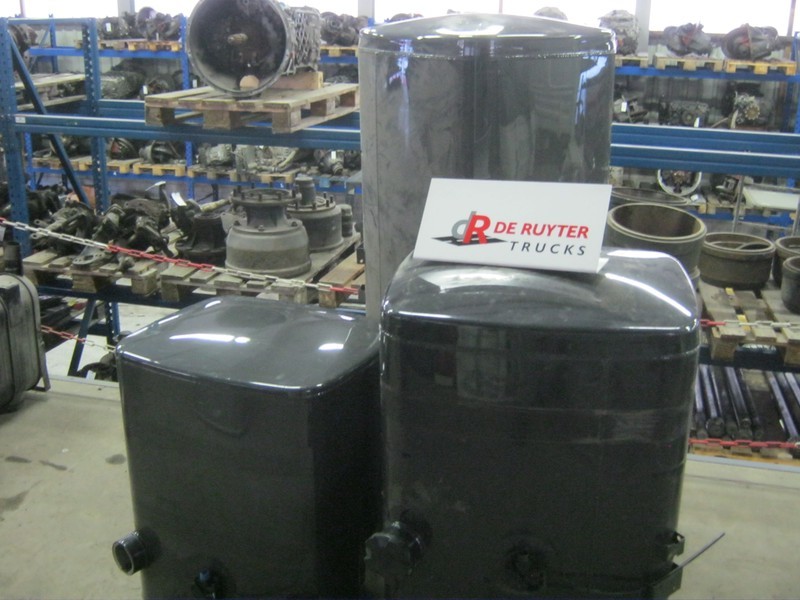 DAF Brandstoftanks voor CF en XF (staal) - Fuel processing/ Fuel delivery: picture 3 DAF Brandstoftanks voor CF en XF (staal) - Fuel processing/ Fuel delivery: picture 3