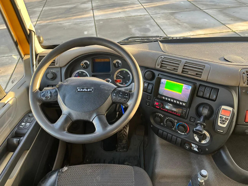 Dropside/ Flatbed truck DAF CF 360 FAN: picture 11