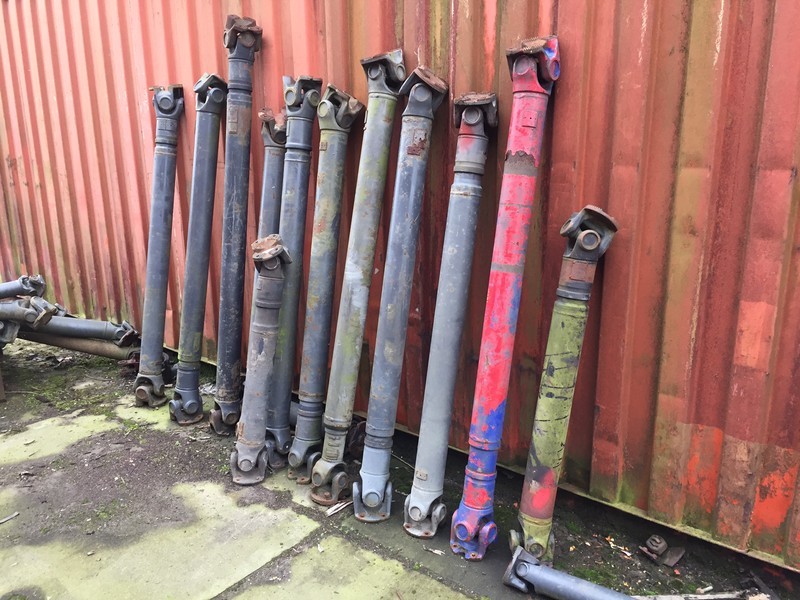 DAF DIV. AANDRIJFASSEN VOOR LF, CF EN XF - Propeller shaft for Truck: picture 3 DAF DIV. AANDRIJFASSEN VOOR LF, CF EN XF - Propeller shaft for Truck: picture 3