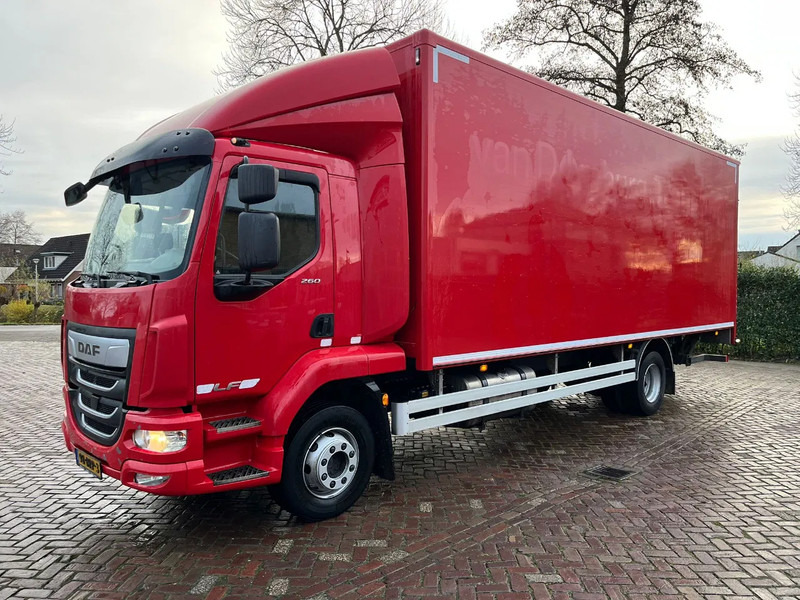 DAF LF 260 Fa - Box truck: picture 1 DAF LF 260 Fa - Box truck: picture 1